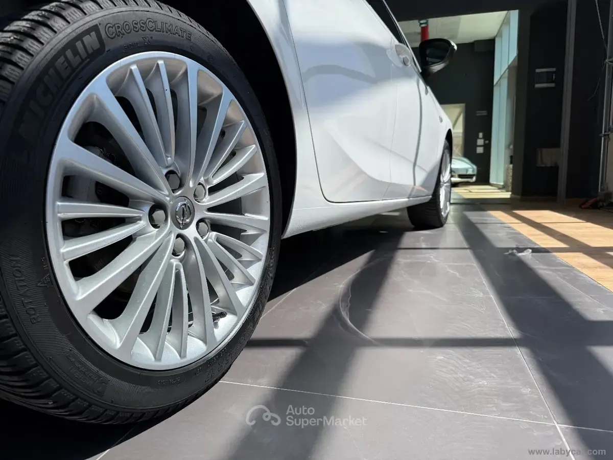 Usata Opel Astra S 110 CV (80 kW) 2016 Bianco Berlina