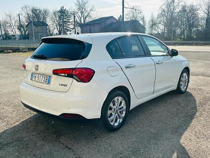 Usata Fiat Tipo Business 95 CV (69 kW) 2017 Bianco Berlina