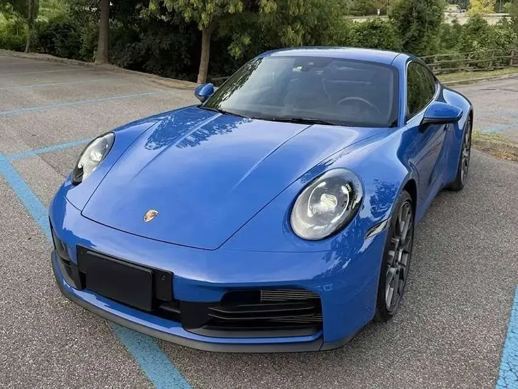Usata Porsche 992 480 CV (353 kW) 2025 Blu/azzurro Coupé