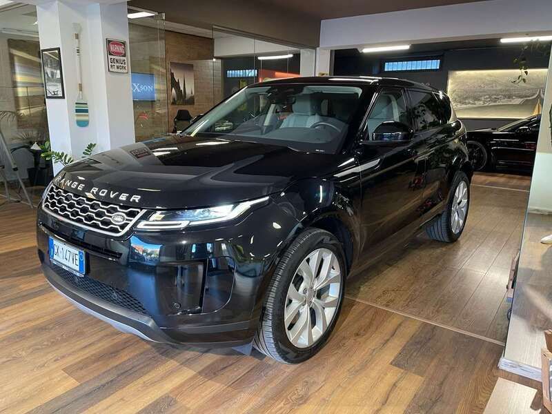 Nero Usata 2022 Land Rover Range Rover evoque HSE Dynamic SUV | 28.480 € (Super prezzo) - Immagine 1/4