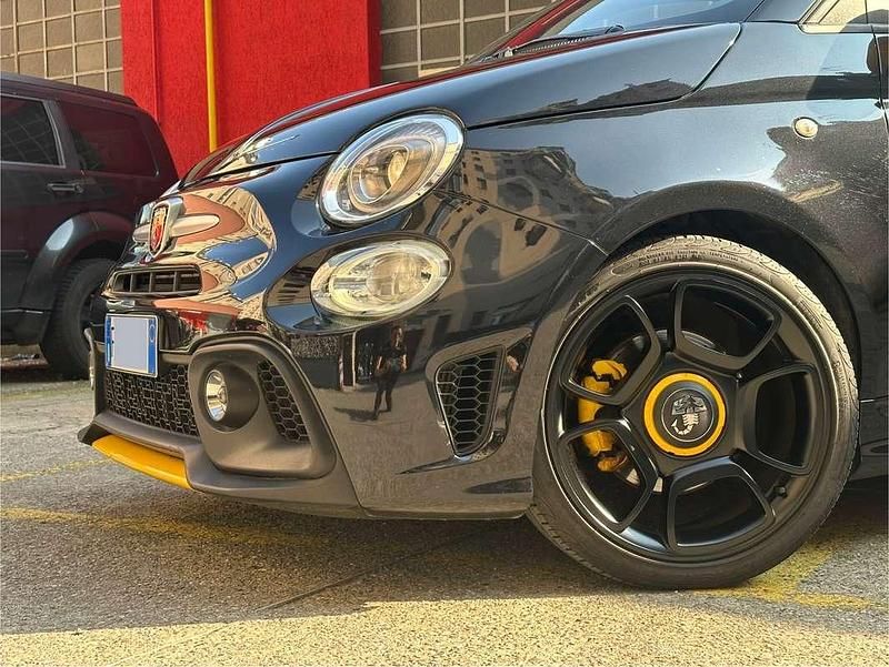 Usata Abarth 595 Pista 160 CV (117 kW) 2019 Nero Utilitaria