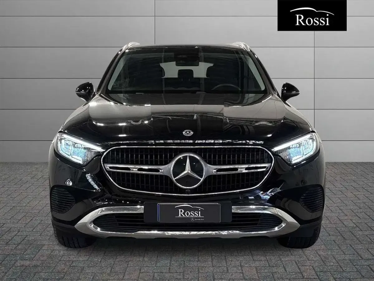 Usata Mercedes GLC200 Advanced 163 CV (119 kW) 2025 Nero SUV