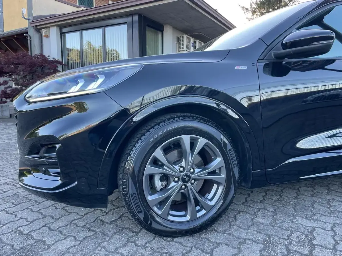 Occasion Ford Kuga ST-Line 152 ch (111 kW) 2022 Noir SUV