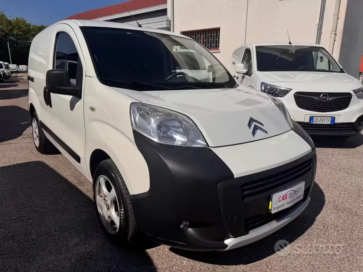 Usata Citroën Nemo 75 CV (55 kW) 2012 Bianco Monovolume