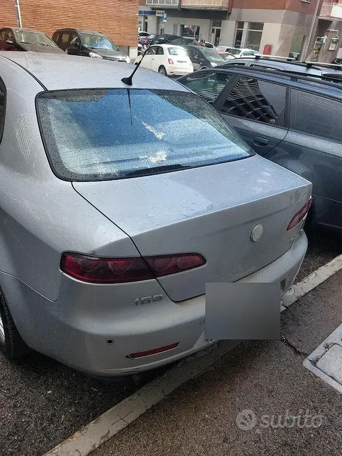 Usata Alfa Romeo 159 150 CV (110 kW) 2006 Grigio Berlina