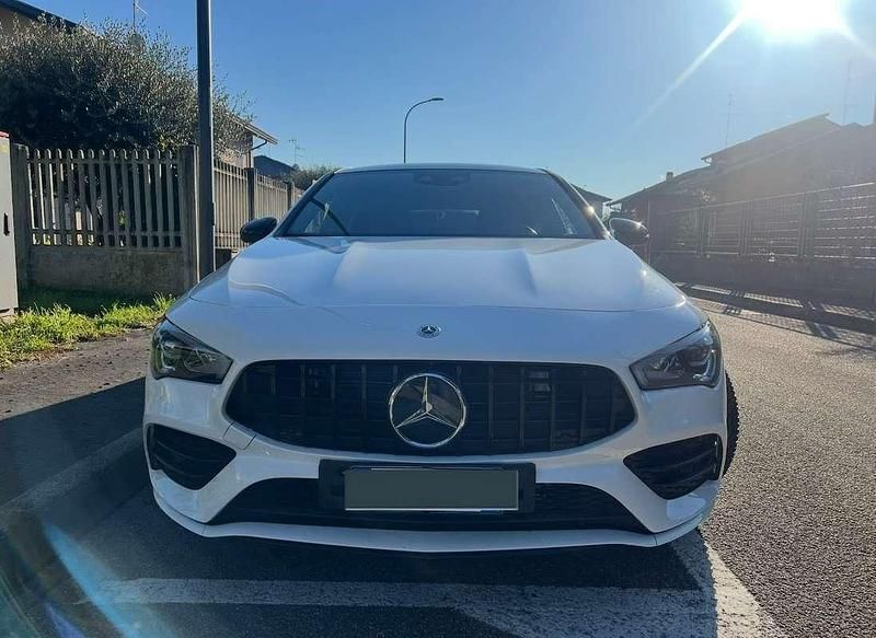 Occasion Mercedes CLA250 Premium 224 ch (164 kW) 2021 Blanc Berline