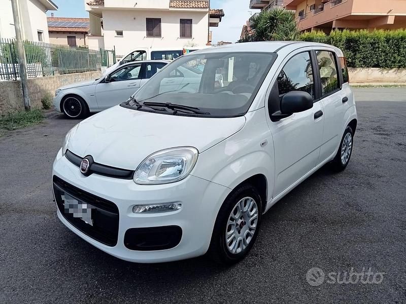 Usata Fiat Panda 75 CV (55 kW) 2016 Bianco Utilitaria