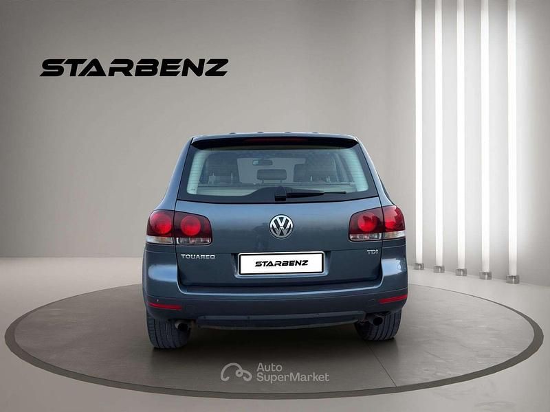 Usata VW Touareg R 174 CV (127 kW) 2008 Grigio SUV