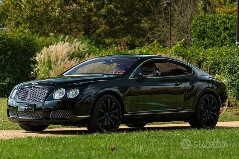 Usata Bentley Continental GT 560 CV (411 kW) 2004 Nero Coupé
