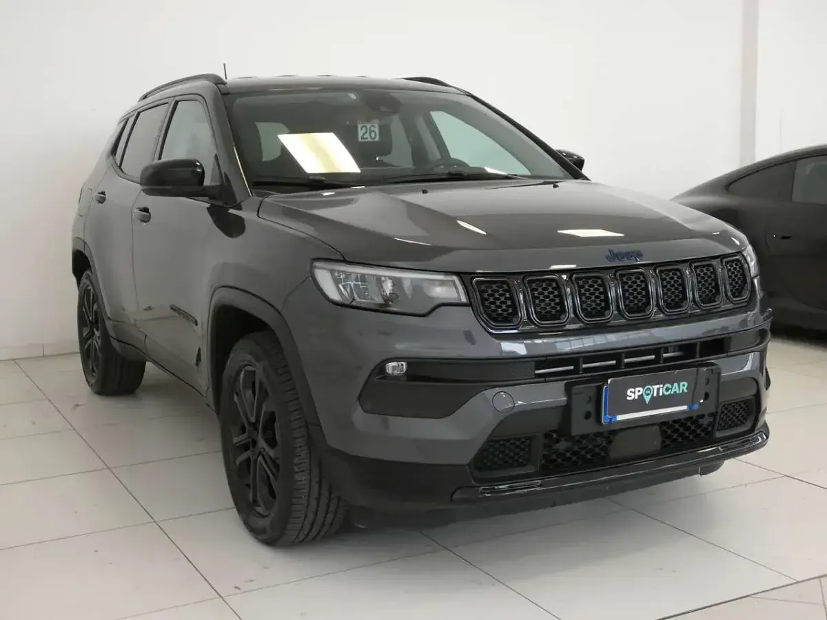 Usata Jeep Compass Night Eagle 131 CV (96 kW) 2024 Grigio SUV