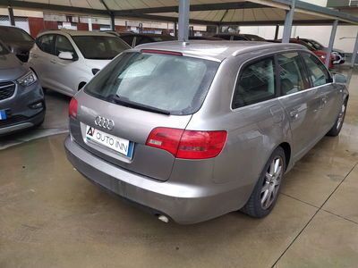 Grigio Usata 2006 Audi A6 Station wagon | 3900 € (Buon prezzo) - Immagine 1/4