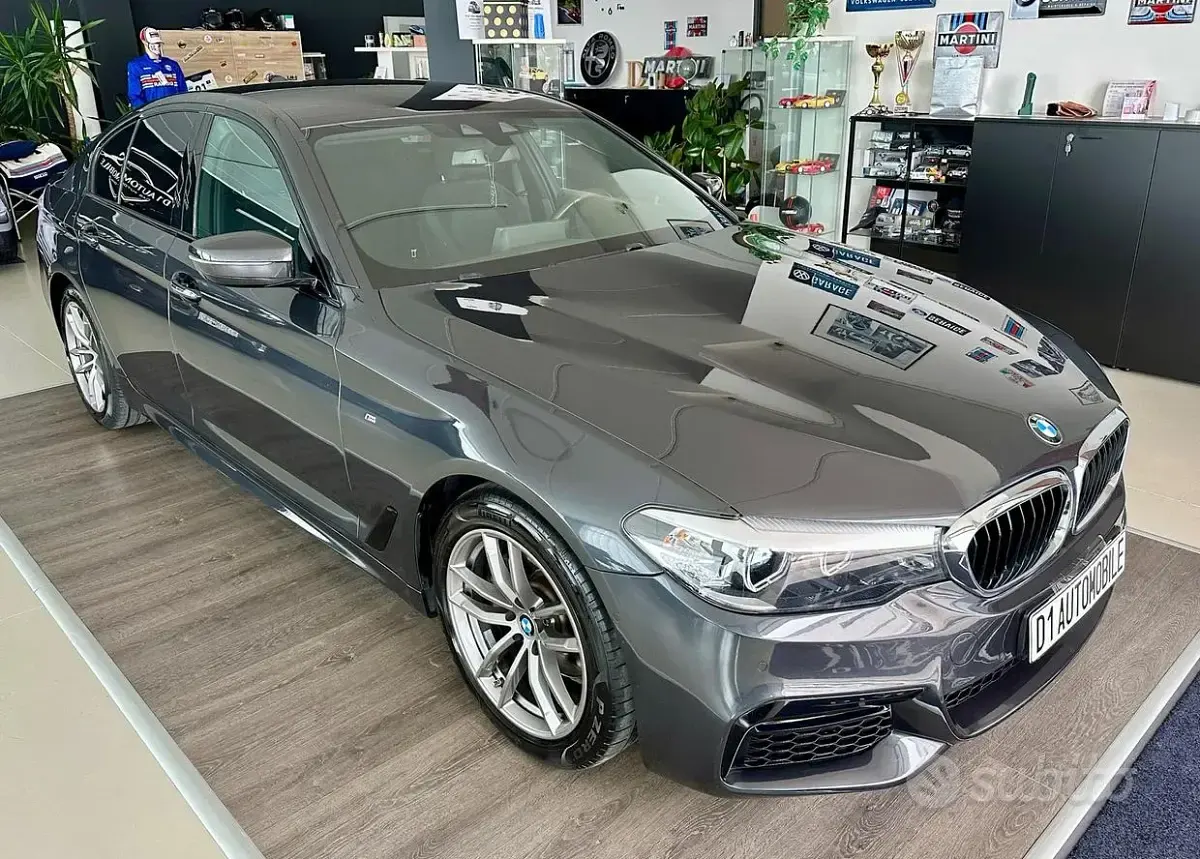 Usata BMW 520 M Sport 190 CV (139 kW) 2017 Grigio Berlina