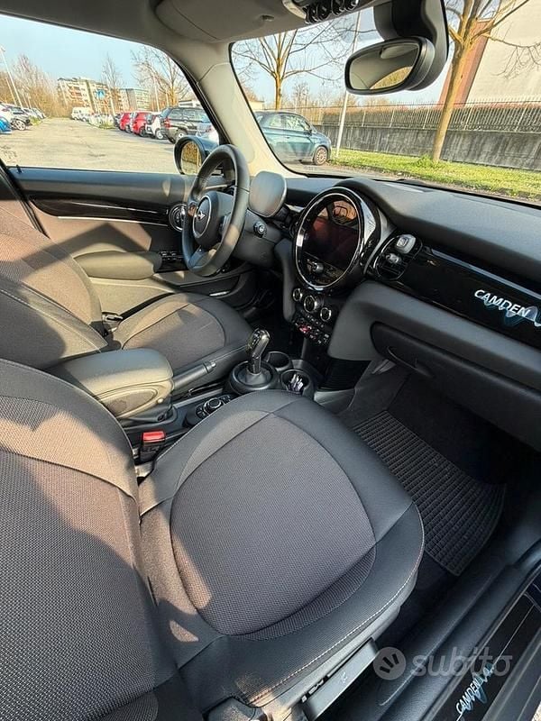 Usata Mini Cooper 136 CV (100 kW) 2023 Blu Utilitaria