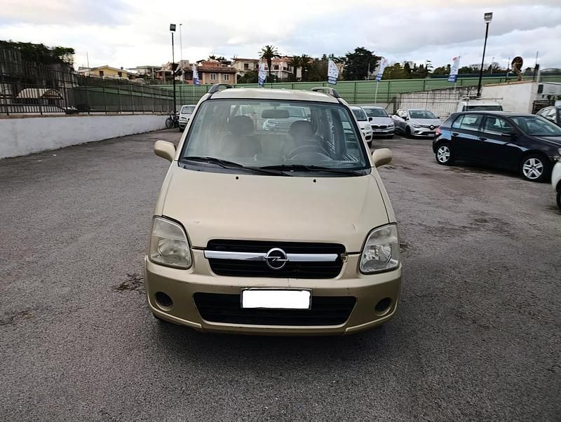 Usata Opel Agila Njoy 74 CV (54 kW) 2004 Grigio Monovolume