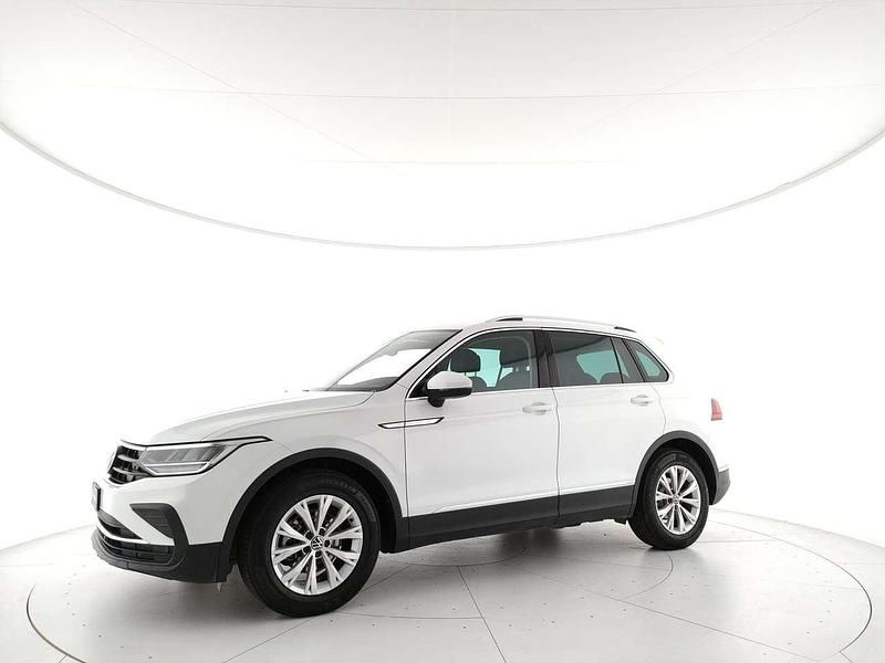 Usata VW Tiguan Life 150 CV (110 kW) 2021 Pure white SUV