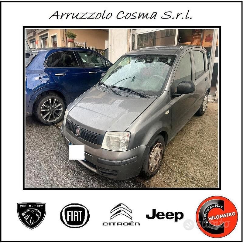Usata Fiat Panda Active 69 CV (50 kW) 2012 Grigio Utilitaria