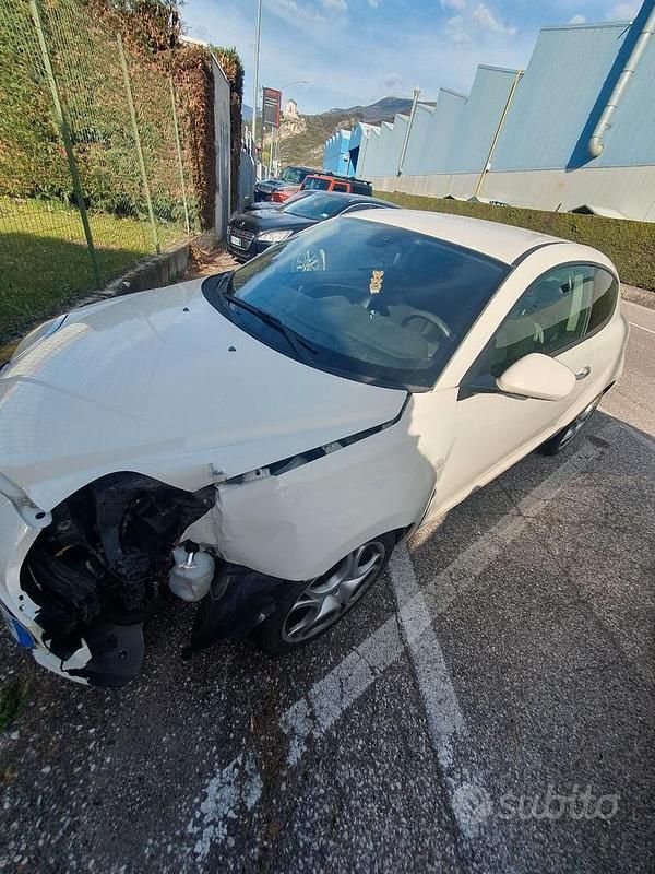Gebraucht Alfa Romeo MiTo 120 PS (88 kW) 2009 Weiß Kleinwagen