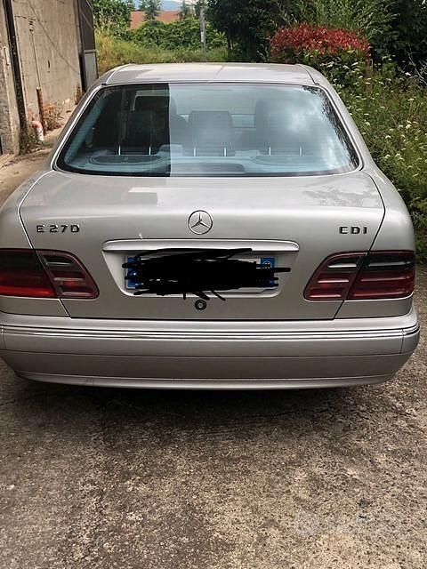 Usata Mercedes E270 1999 Berlina