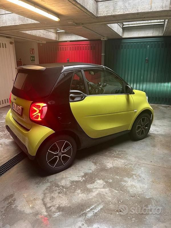 Usata Smart ForTwo Coupé Passion 2022 Verde Utilitaria