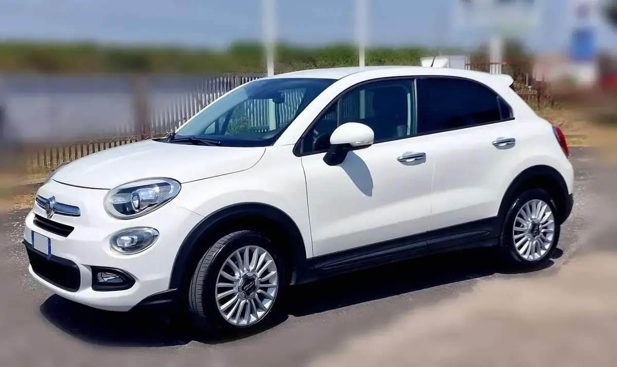 Usata Fiat 500 Lounge 95 CV (69 kW) 2018 Bianco Station wagon