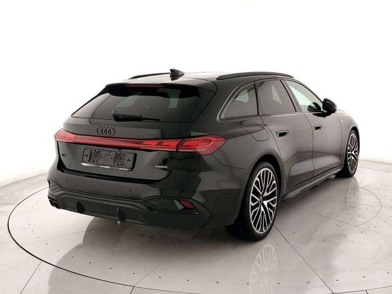 Nuova Audi A5 S-Line 204 CV (150 kW) 2025 Nero metallizzato Station wagon