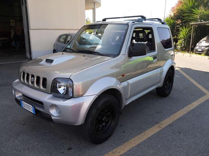 Usata Suzuki Jimny 65 CV (47 kW) 2005 Bronzo SUV