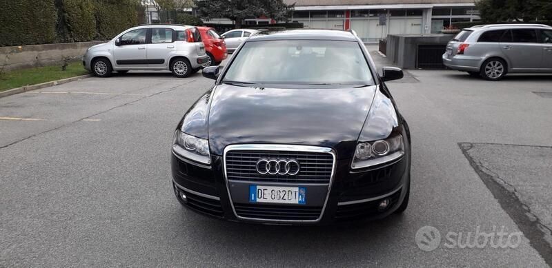 Nero Usata 2006 Audi A6 Station wagon | 5900 € (Cara) - Immagine 1/4