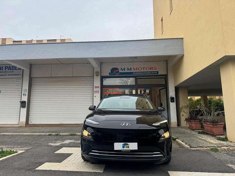 Usata Hyundai Kona 25 kW (35 CV) 2022 Nero SUV