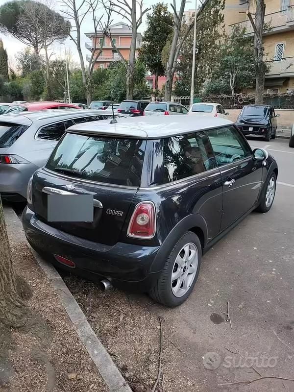 Usata Mini Cooper 120 CV (88 kW) 2007 Nero Utilitaria