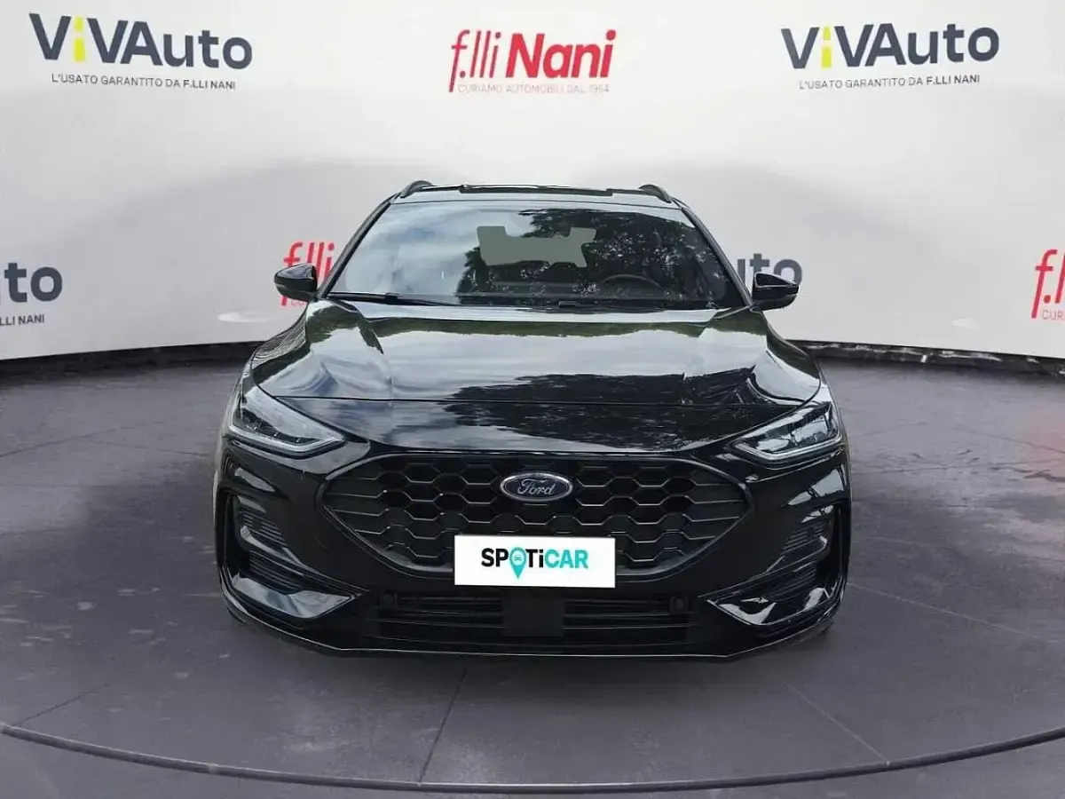Usata Ford Focus ST-Line 125 CV (91 kW) 2022 Nero Station wagon
