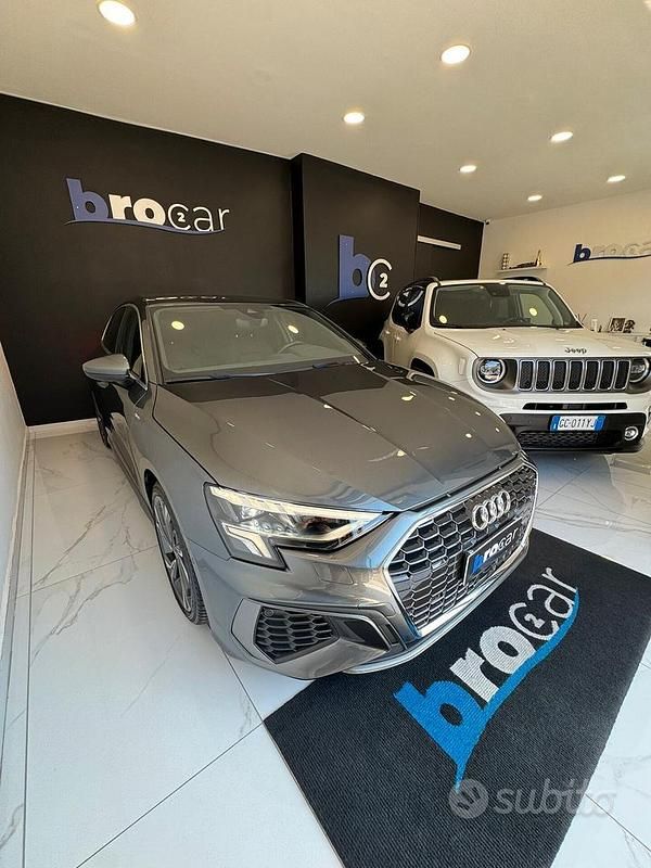 Usata Audi A3 S-Line 150 CV (110 kW) 2021 Grigio Berlina