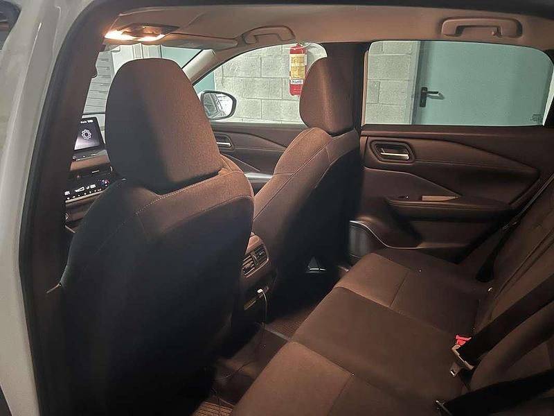 Usata Nissan Qashqai N-Connecta 140 CV (102 kW) 2023 Bianco SUV