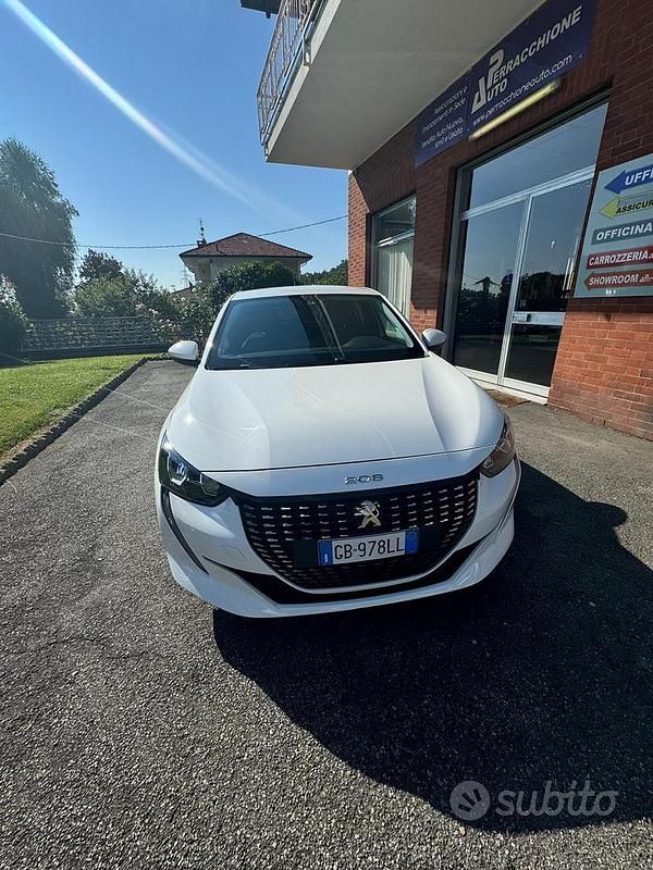 Usata Peugeot 208 100 CV (73 kW) 2020 Bianco Utilitaria