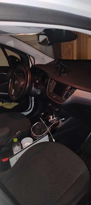 Usata Opel Crossland X Design & Tech 110 CV (80 kW) 2022 Bianco SUV