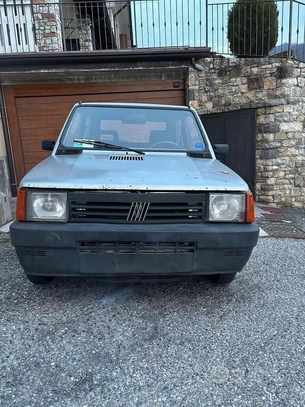 Usata Fiat Panda 54 CV (39 kW) 2003 Grigio Utilitaria