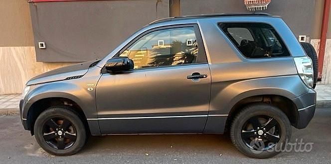 Usata Suzuki Vitara 2008 Grigio SUV