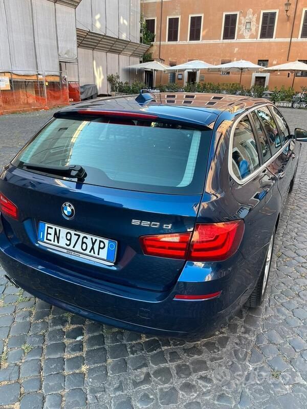 Usata BMW 520 184 CV (135 kW) 2012 Blu/azzurro Station wagon