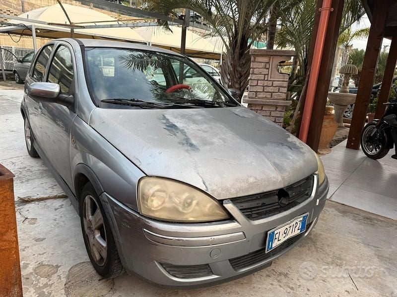Usata Opel Corsa 2006 Grigio Utilitaria