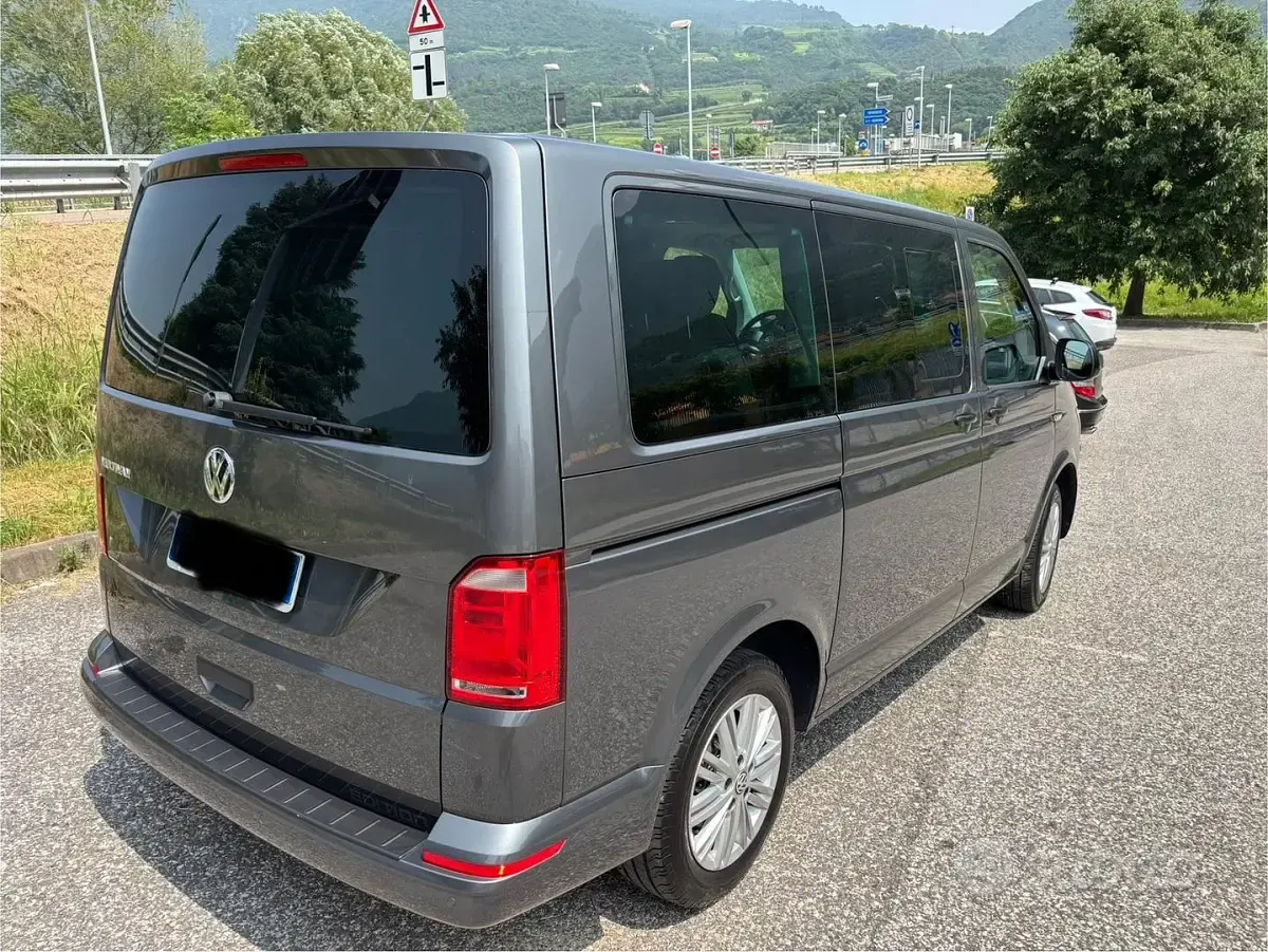 Usata VW T6 150 CV (110 kW) 2019 Grigio Furgone