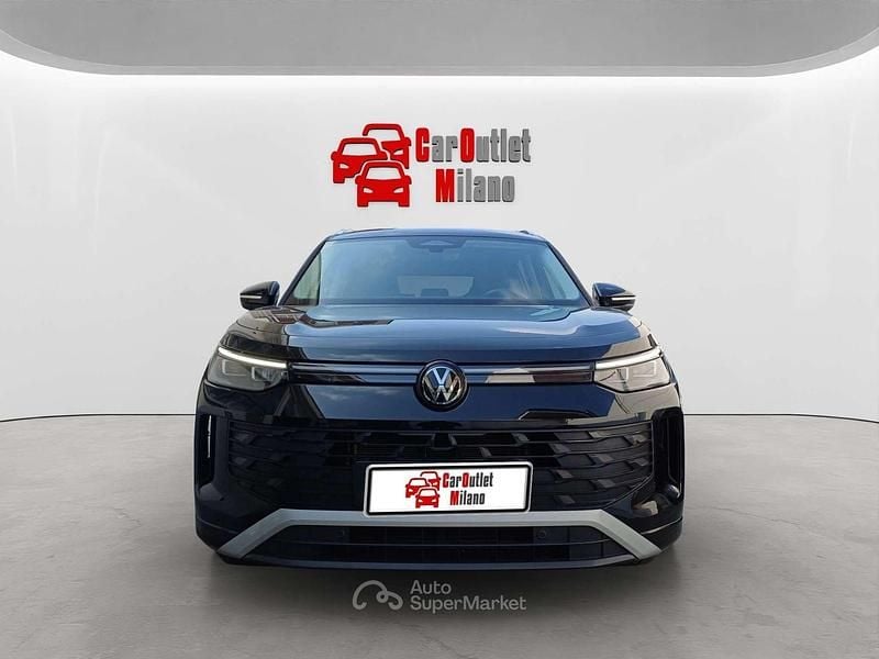 Usata VW Tayron Life 150 CV (110 kW) 2025 Grenadill black SUV
