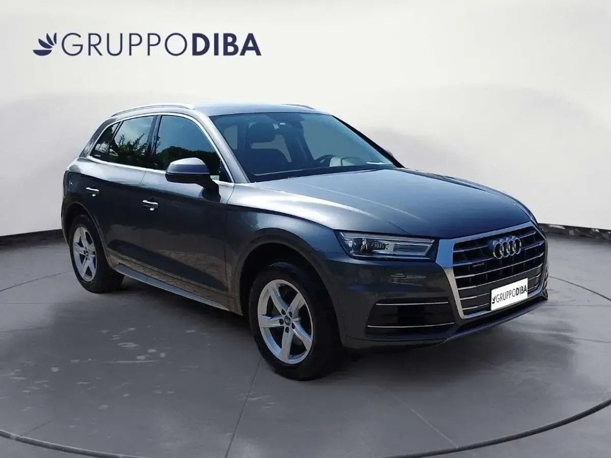 Usata Audi Q5 Sport 190 CV (139 kW) 2019 Grigio SUV