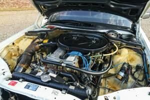 Begagnad Mercedes 280 156 HK (114 kW) 1988 Vit Sedan