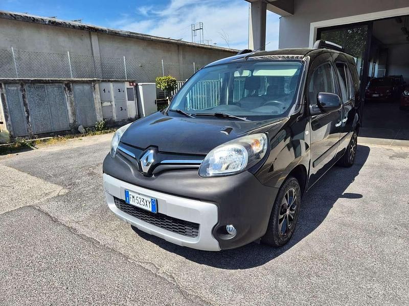 Usata Renault Kangoo 110 CV (80 kW) 2017 Nero Monovolume