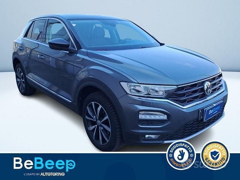 Usata VW T-Roc Style 150 CV (110 kW) 2019 Grigio metallizzato SUV