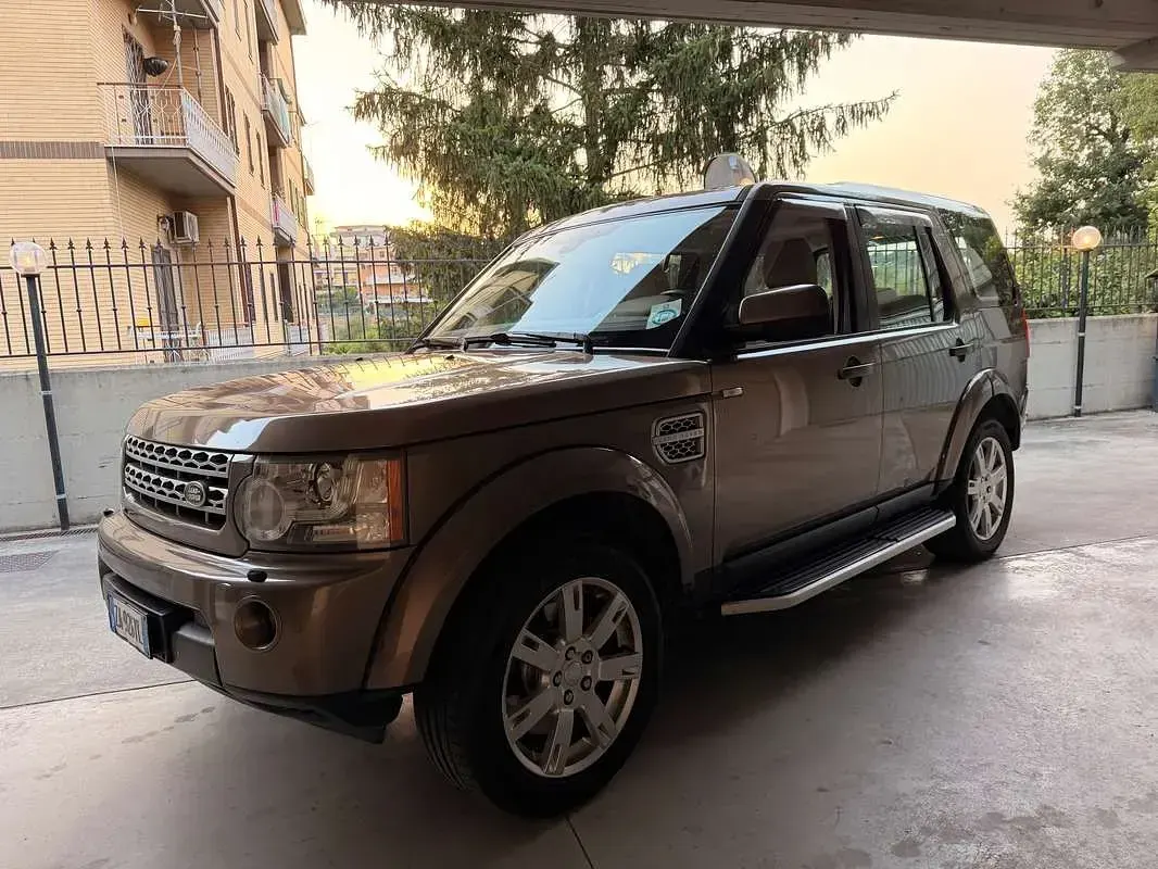 Usata Land Rover Discovery 4 SE 245 CV (180 kW) 2010 Beige SUV