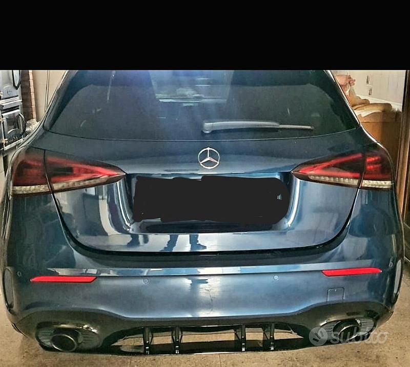 Blu Usata 2019 Mercedes A220 Tre volumi | 25.500 € (Buon prezzo) - Immagine 1/4