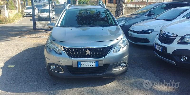 Usata Peugeot 2008 75 CV (55 kW) 2016 Grigio SUV