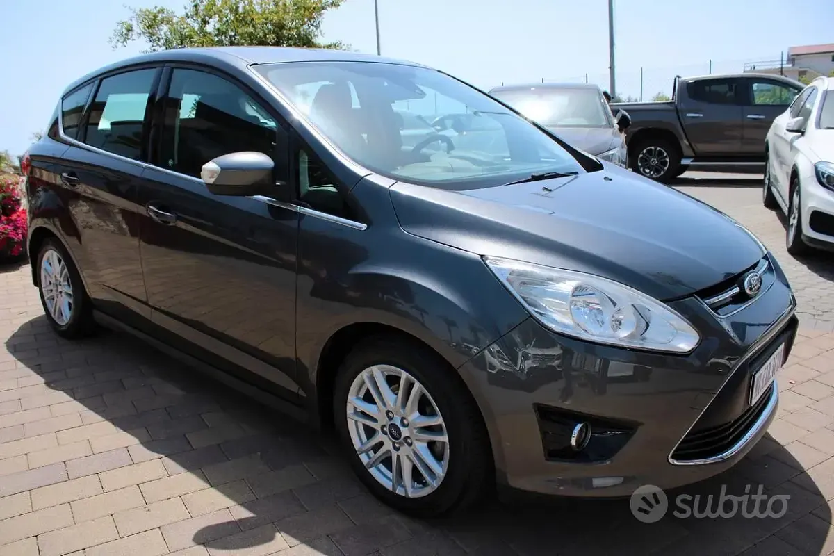 Usata Ford C-MAX Titanium 115 CV (84 kW) 2015 Grigio Monovolume