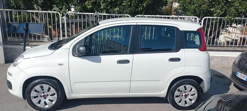 Usata Fiat Panda Easy 69 CV (50 kW) 2019 Bianca Utilitaria