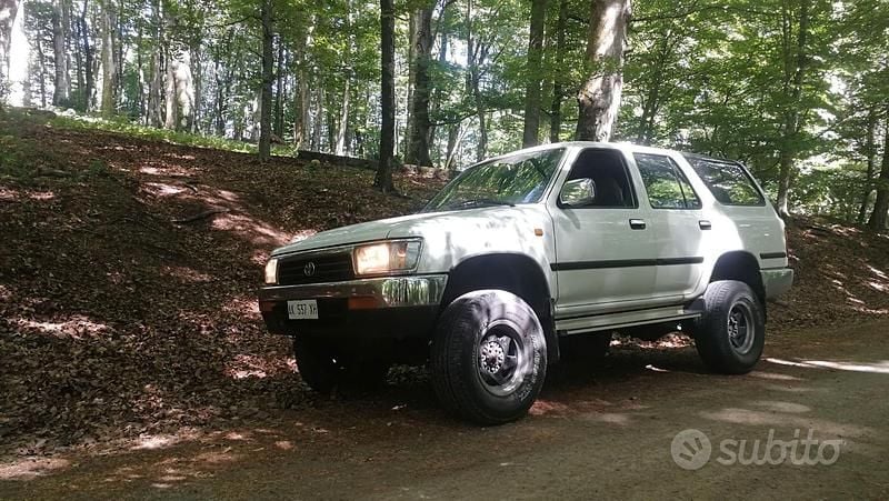 Usata Toyota 4 Runner 90 CV (66 kW) 1996 Bianco SUV